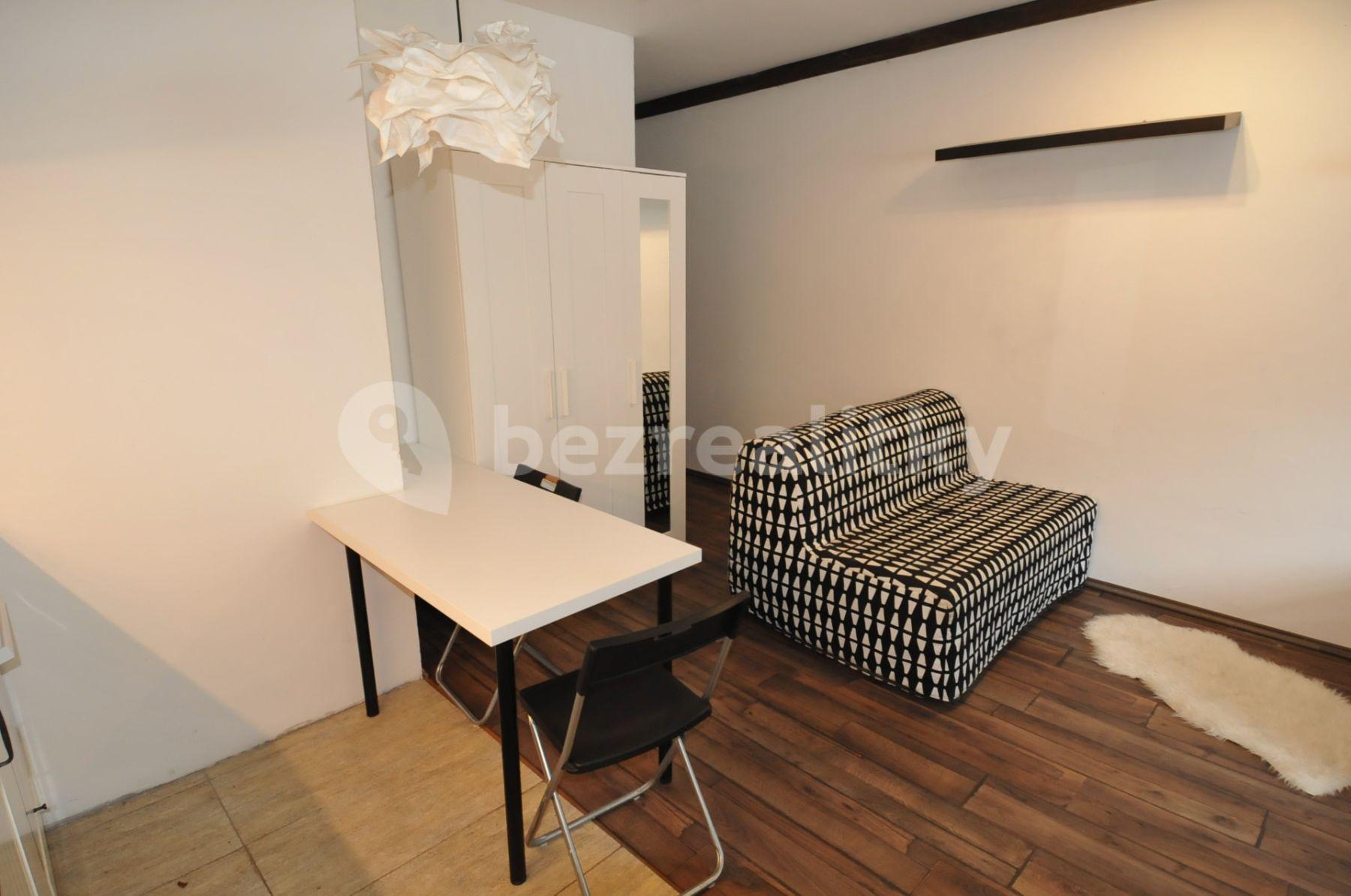 Studio flat to rent, 35 m², Na Cikánce, Prague, Prague