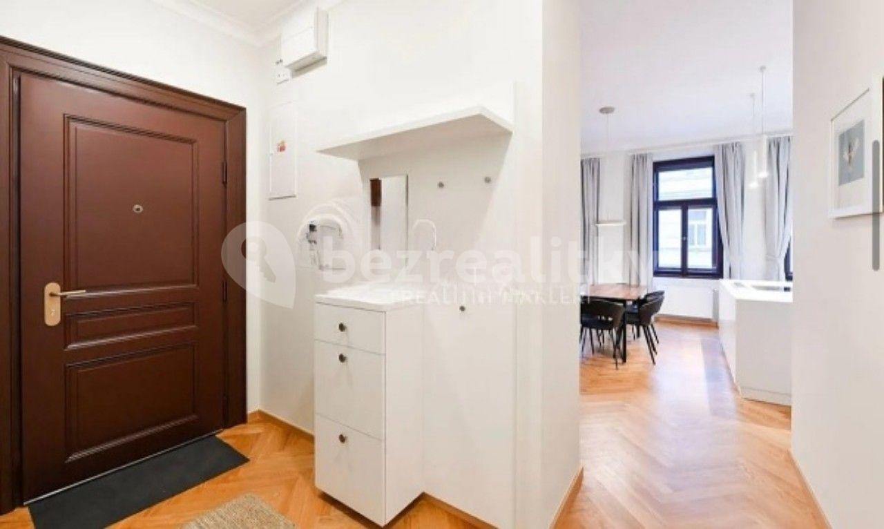 2 bedroom with open-plan kitchen flat to rent, 90 m², Řehořova, Prague, Prague