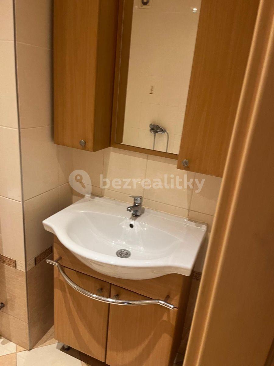 2 bedroom flat to rent, 55 m², Letců, Prague, Prague