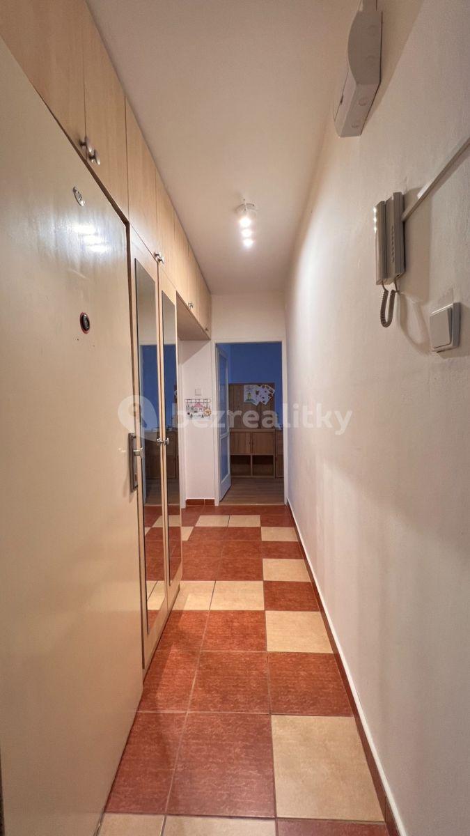 2 bedroom flat to rent, 52 m², Černokostelecká, Prague, Prague