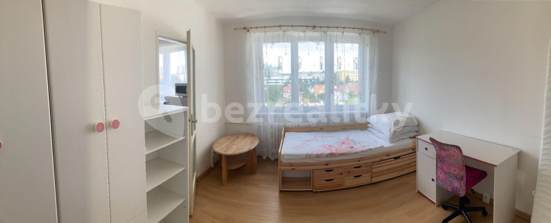 2 bedroom flat to rent, 52 m², Černokostelecká, Prague, Prague