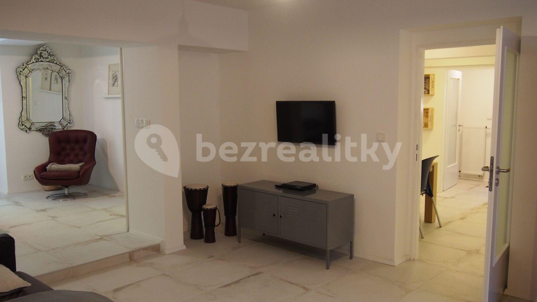 1 bedroom flat to rent, 82 m², Kosatcová, Prague, Prague