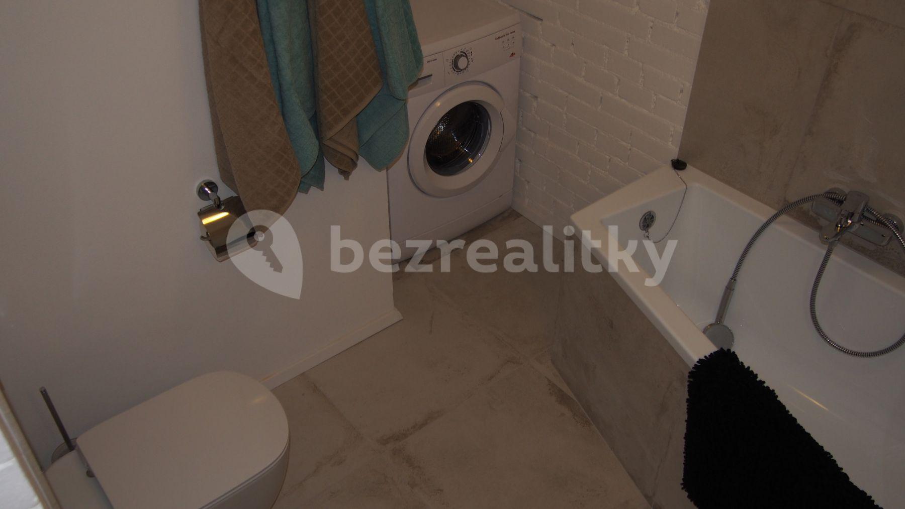 1 bedroom flat to rent, 82 m², Kosatcová, Prague, Prague