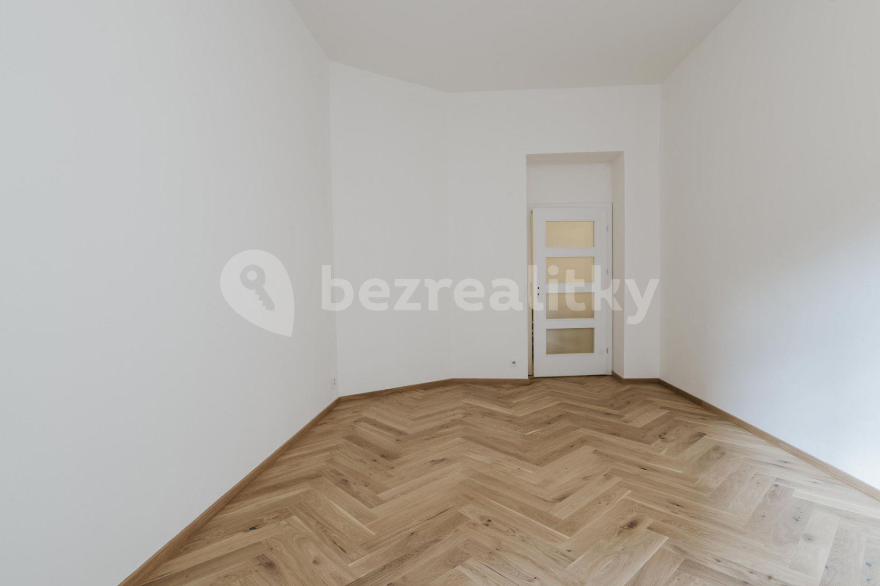 2 bedroom flat to rent, 60 m², Kolínská, Prague, Prague