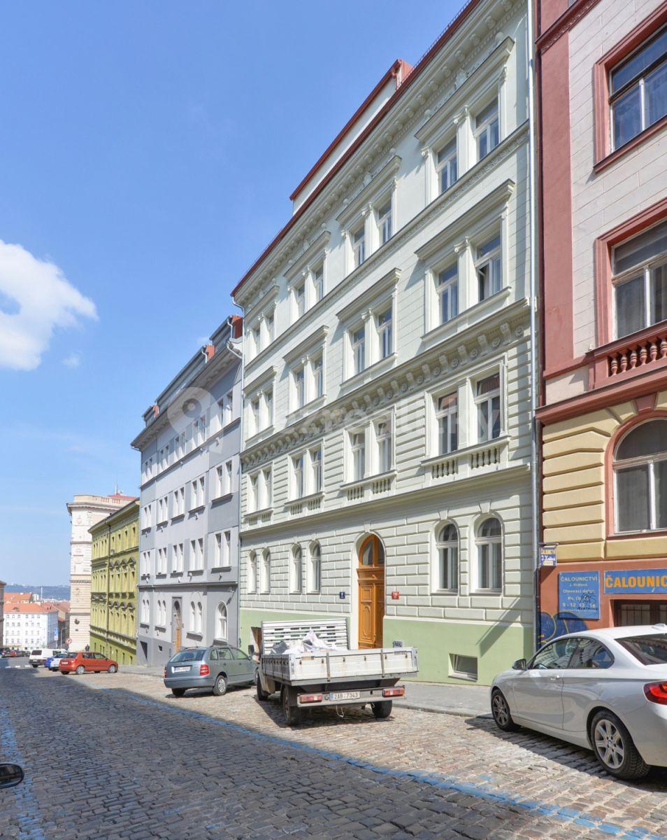 Studio flat to rent, 42 m², Krásova, Prague, Prague