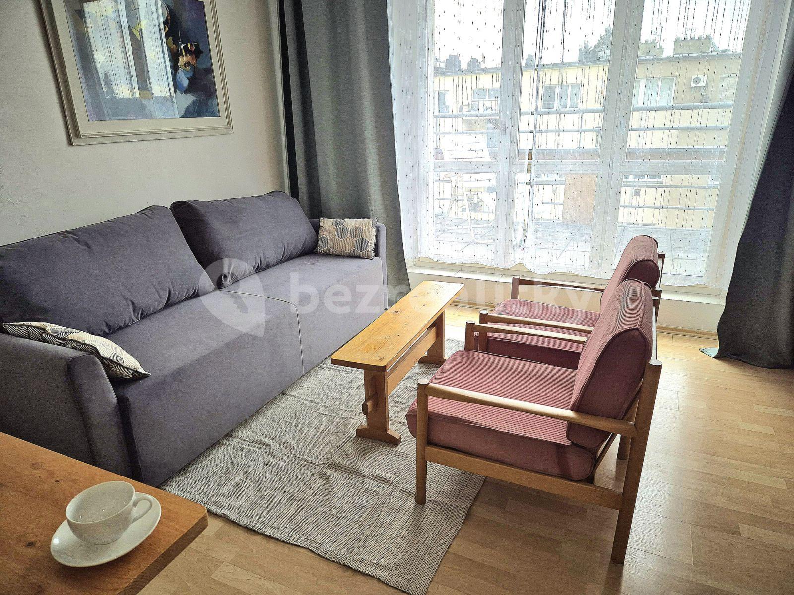 2 bedroom flat to rent, 38 m², Počátecká, Prague, Prague