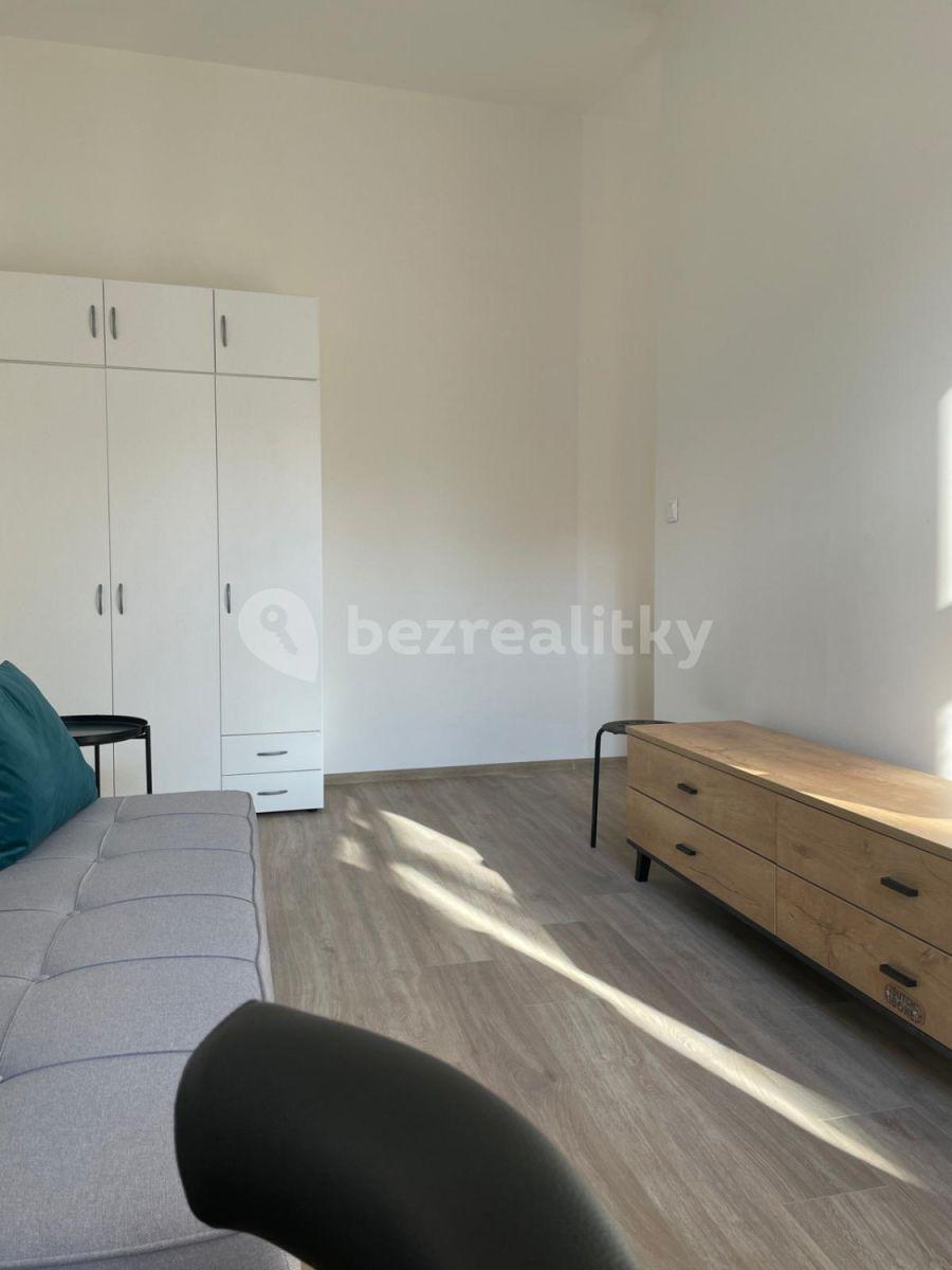 1 bedroom with open-plan kitchen flat to rent, 50 m², Mäsiarska A, Košice - mestská časť Staré Mesto, Košický Region