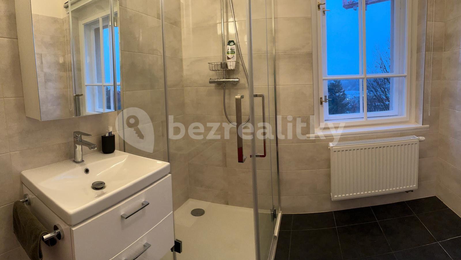 3 bedroom flat to rent, 75 m², Lomená, Prague, Prague