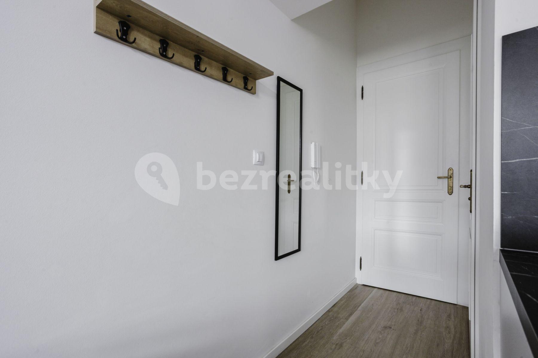 2 bedroom flat to rent, 49 m², Chodská, Prague, Prague