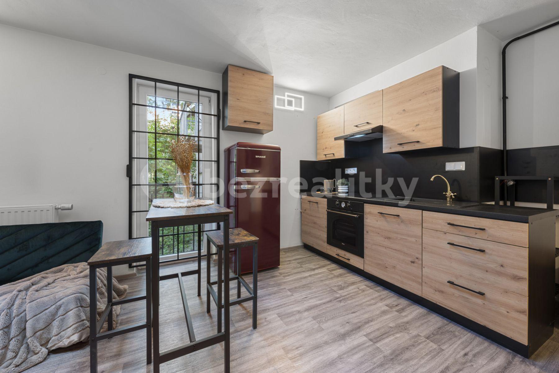 2 bedroom flat to rent, 57 m², Štefánikova, Brno, Jihomoravský Region