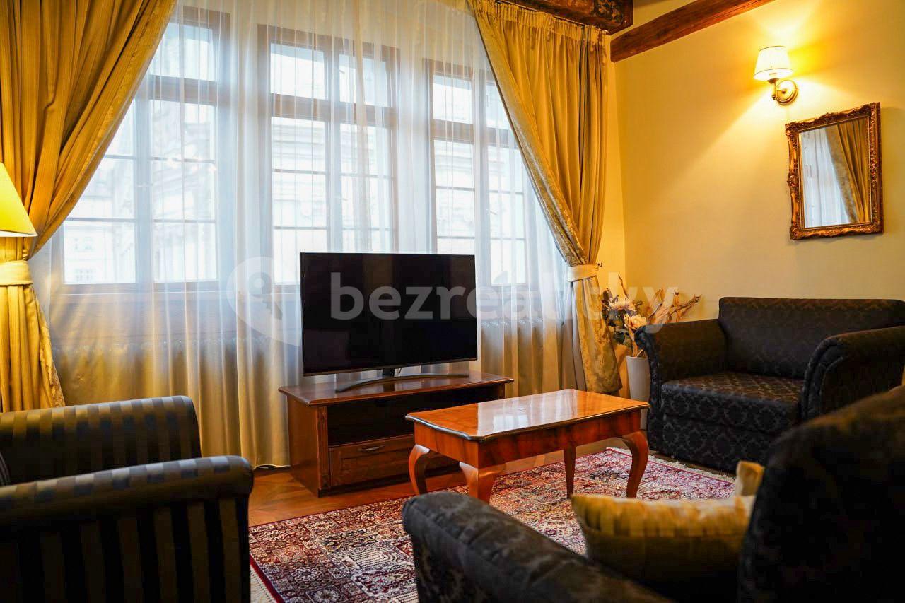 3 bedroom flat to rent, 100 m², Nerudova, Prague, Prague