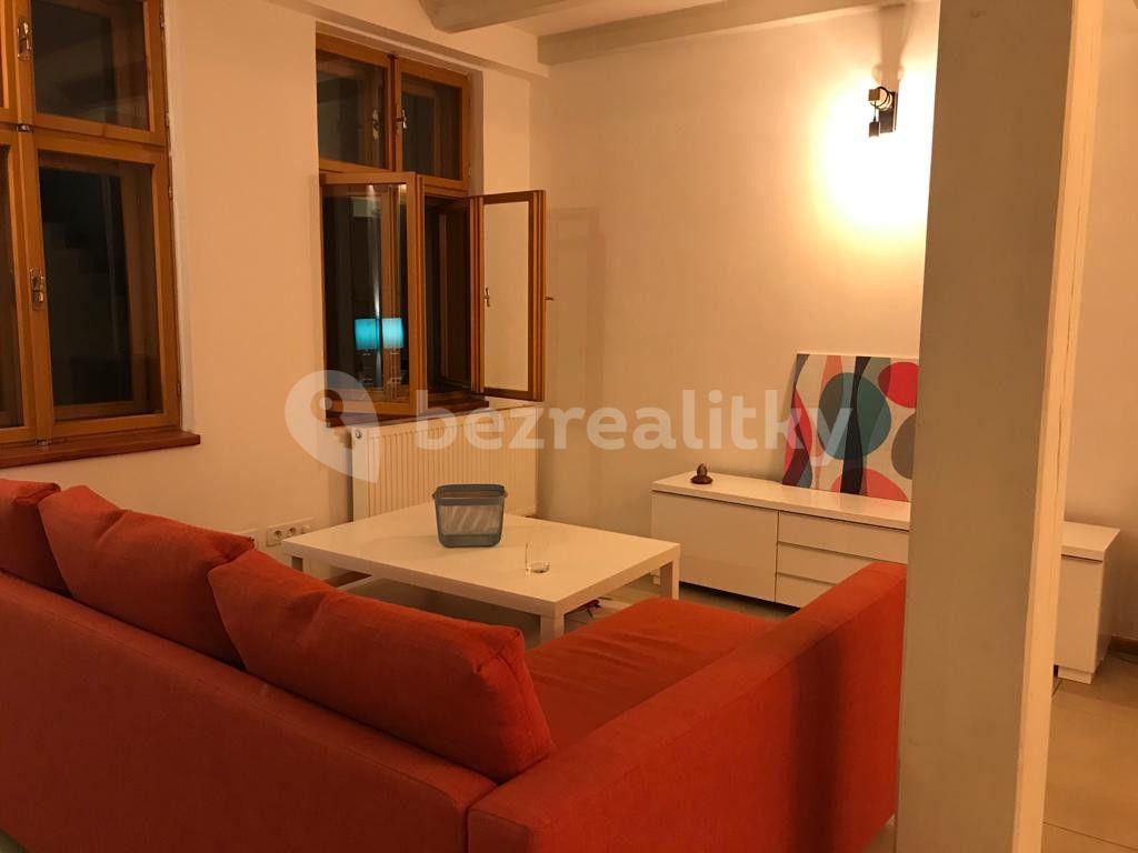 4 bedroom flat to rent, 125 m², Karlovo náměstí, Prague, Prague