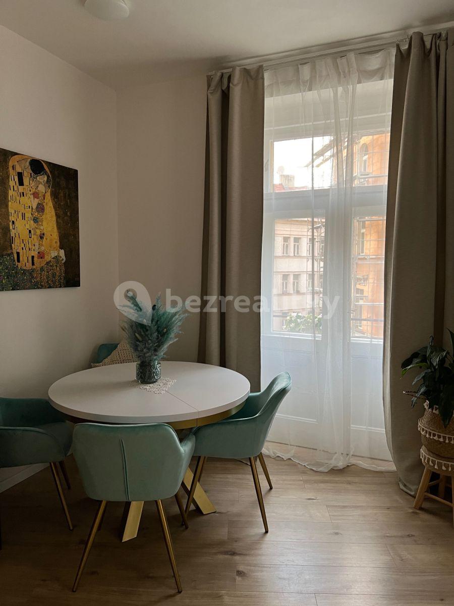 2 bedroom flat to rent, 67 m², Seifertova, Prague, Prague