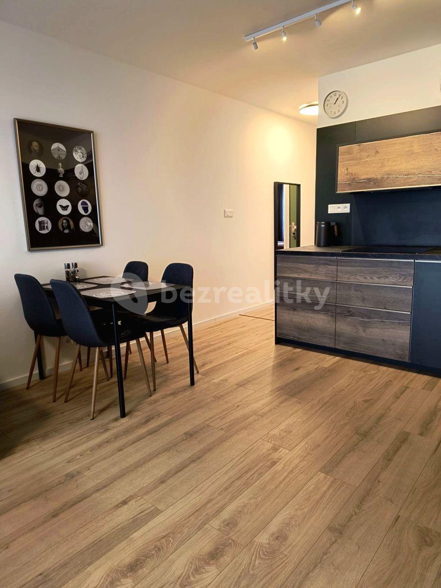 2 bedroom flat to rent, 58 m², Ulica Závodu Matador, Petržalka, Bratislavský Region