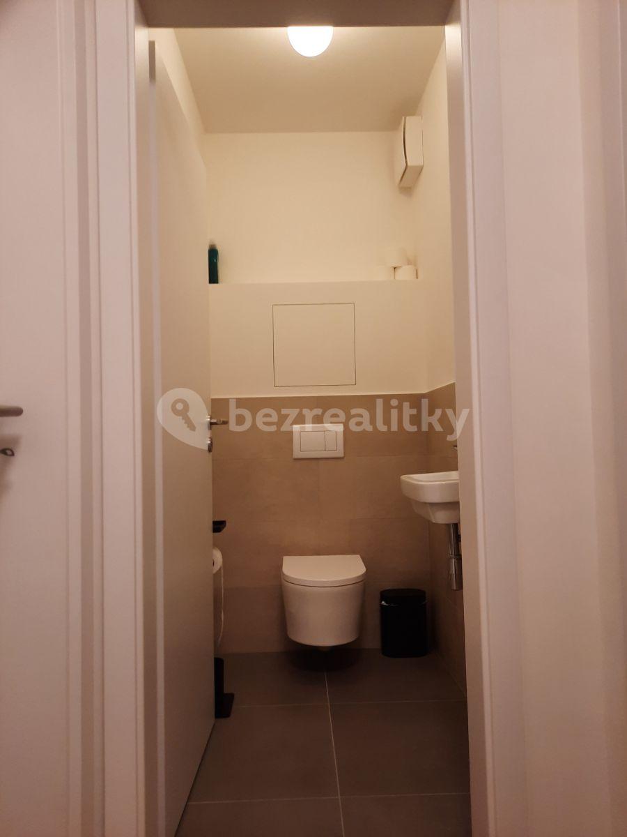 2 bedroom flat to rent, 58 m², Ulica Závodu Matador, Petržalka, Bratislavský Region