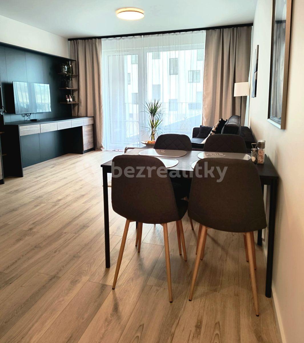 2 bedroom flat to rent, 58 m², Ulica Závodu Matador, Petržalka, Bratislavský Region