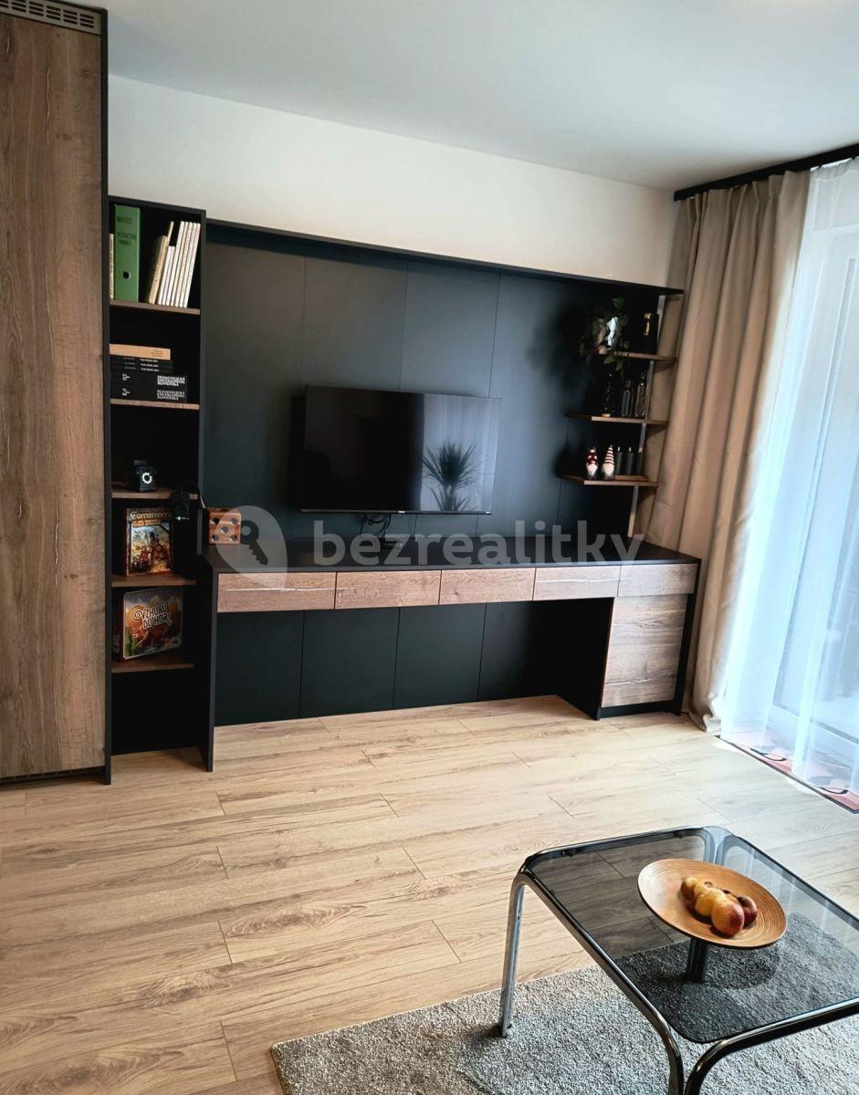 2 bedroom flat to rent, 58 m², Ulica Závodu Matador, Petržalka, Bratislavský Region