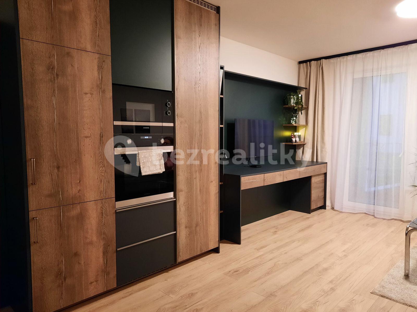 2 bedroom flat to rent, 58 m², Ulica Závodu Matador, Petržalka, Bratislavský Region