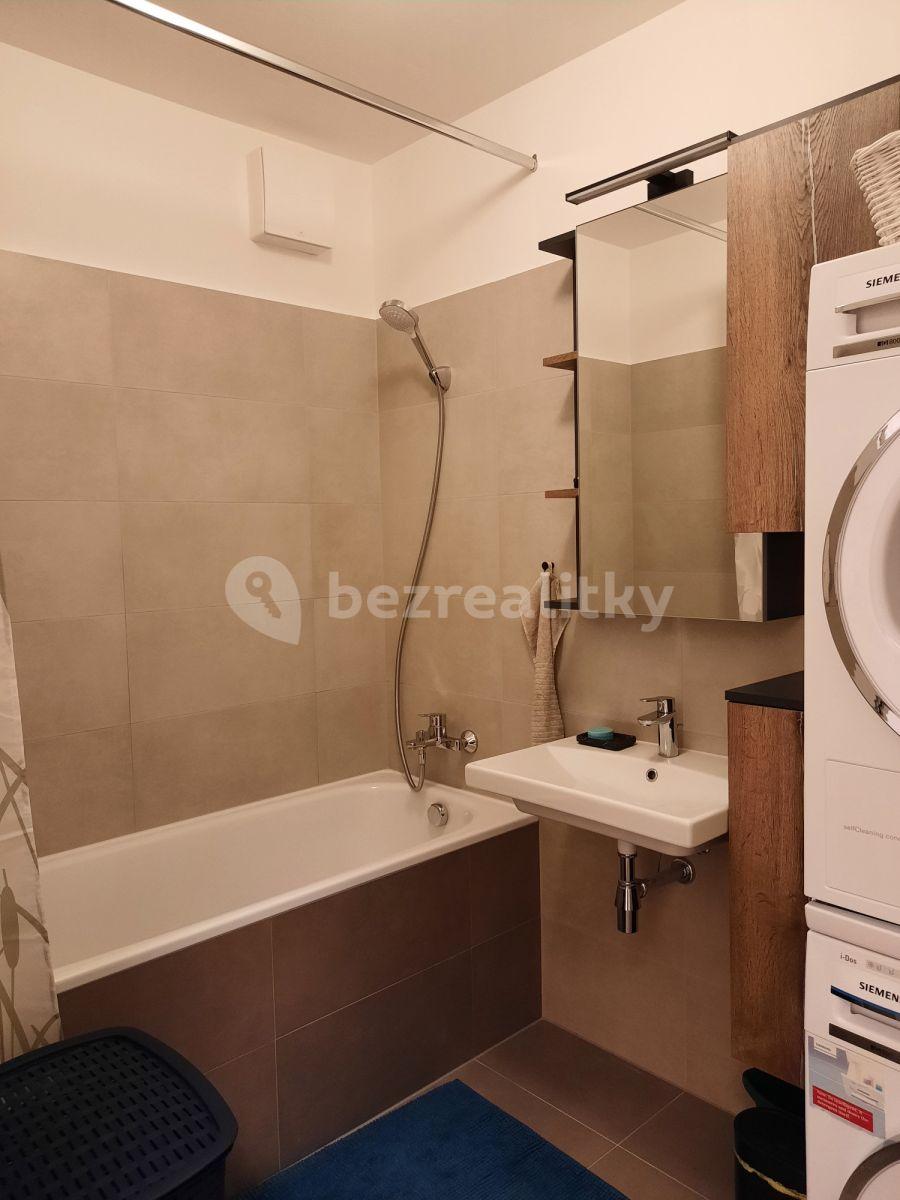 2 bedroom flat to rent, 58 m², Ulica Závodu Matador, Petržalka, Bratislavský Region