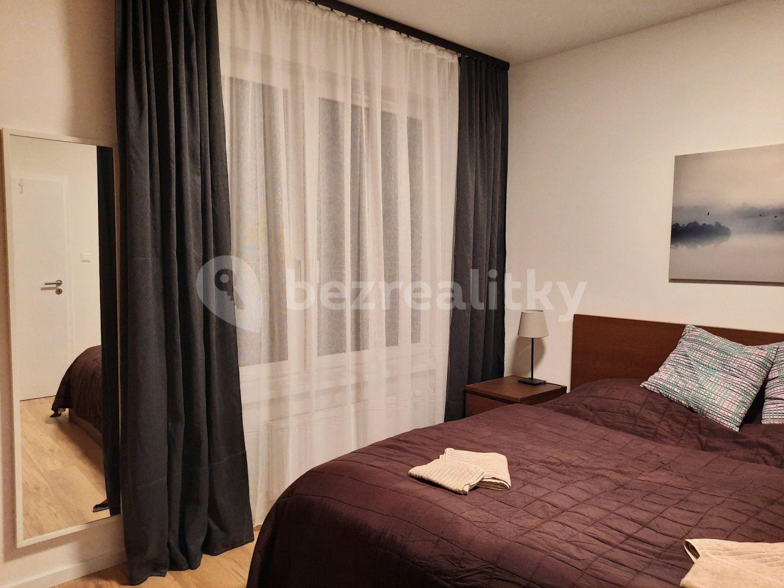 2 bedroom flat to rent, 58 m², Ulica Závodu Matador, Petržalka, Bratislavský Region