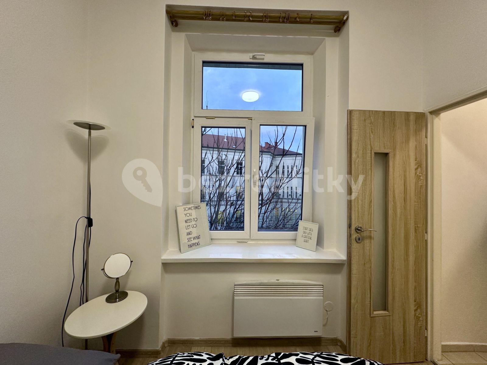 Studio flat to rent, 35 m², V. Nejedlého, Prague, Prague