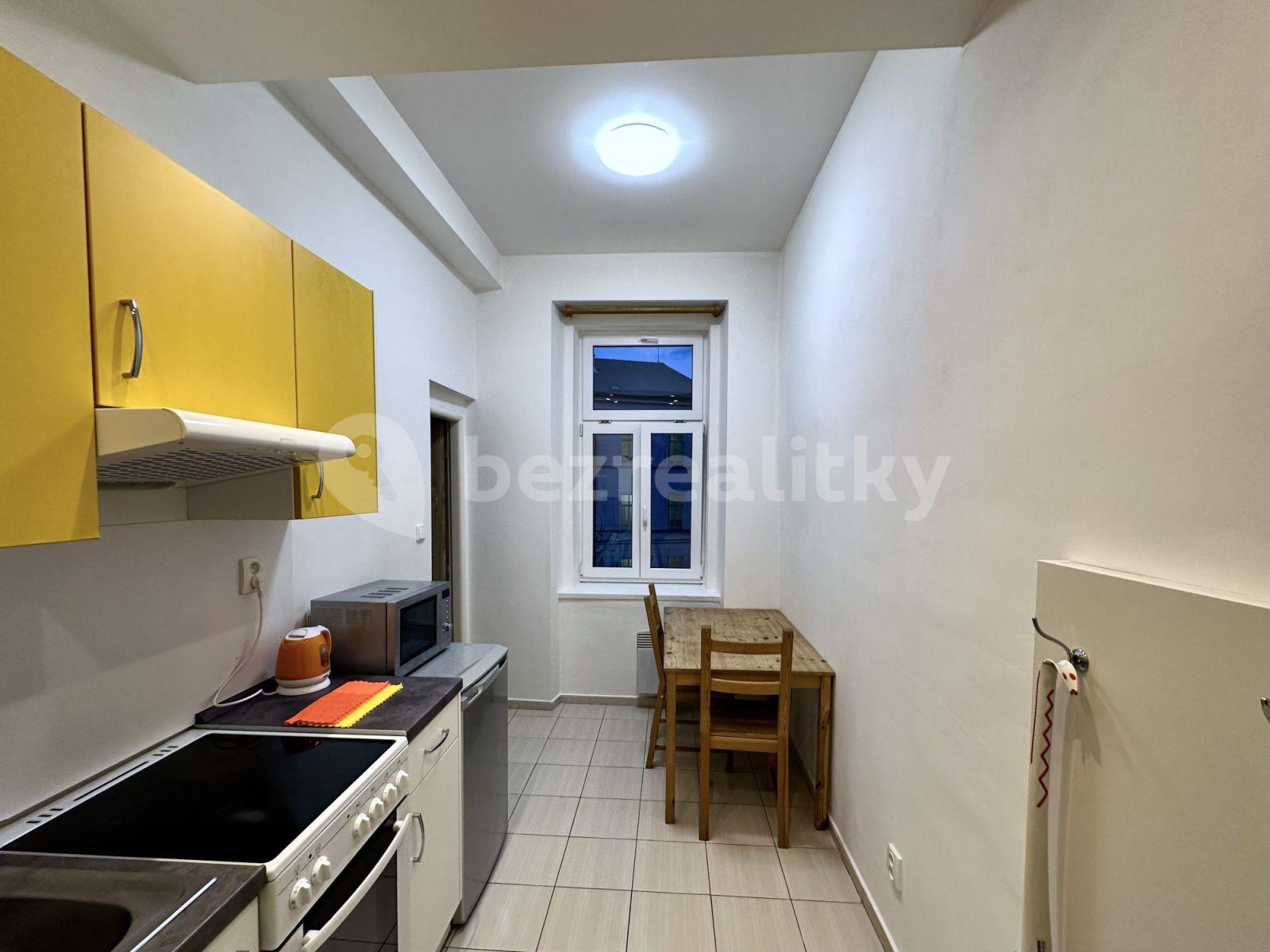 Studio flat to rent, 35 m², V. Nejedlého, Prague, Prague