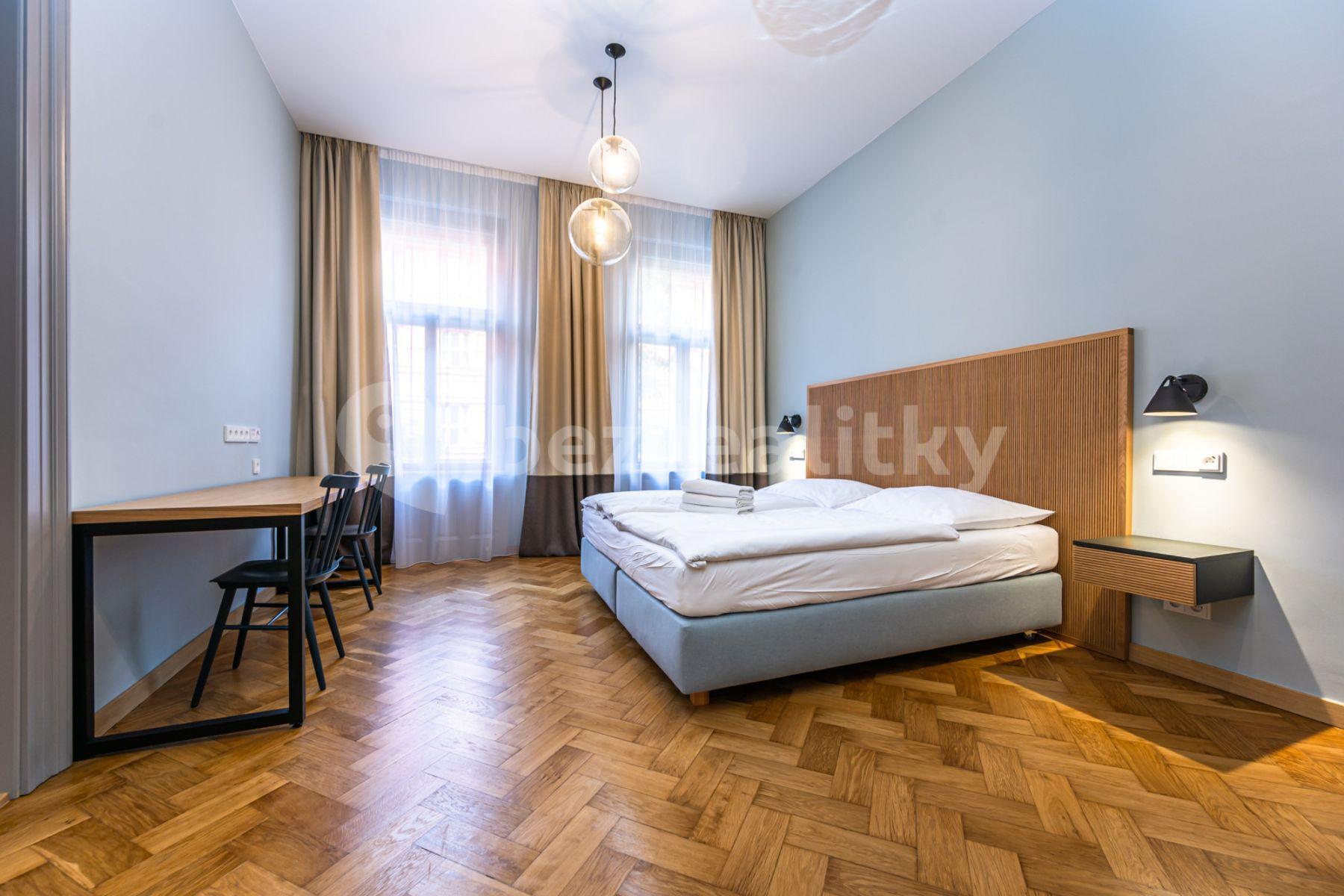 2 bedroom with open-plan kitchen flat to rent, 80 m², Krkonošská, Prague, Prague