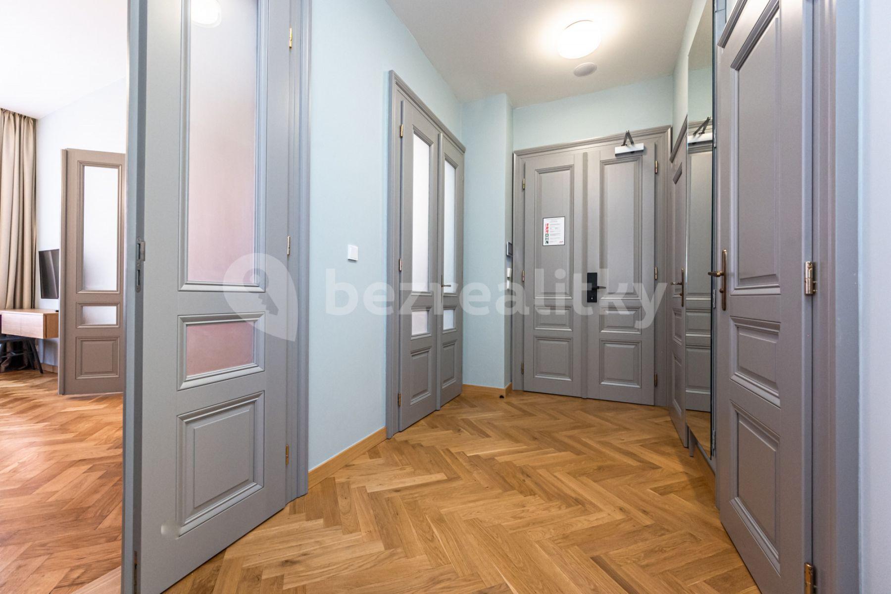 2 bedroom with open-plan kitchen flat to rent, 80 m², Krkonošská, Prague, Prague