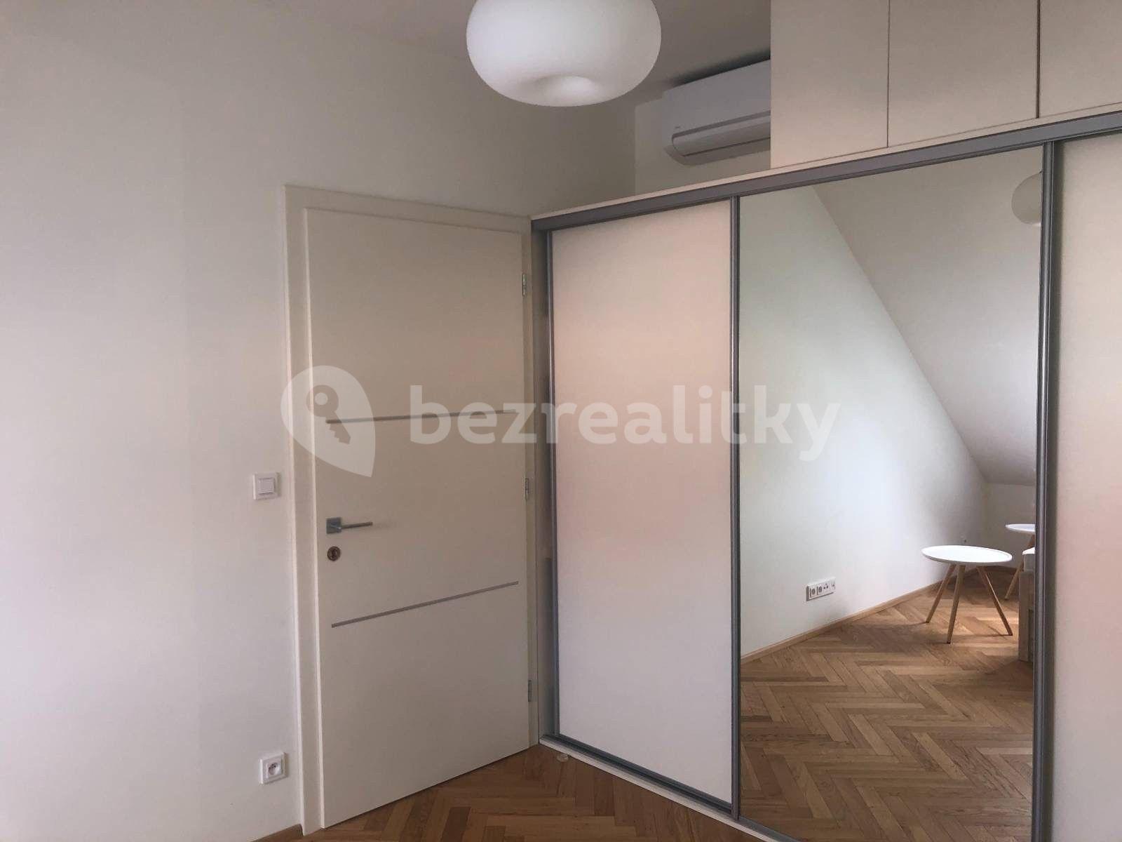 3 bedroom flat to rent, 62 m², Horní, Prague, Prague