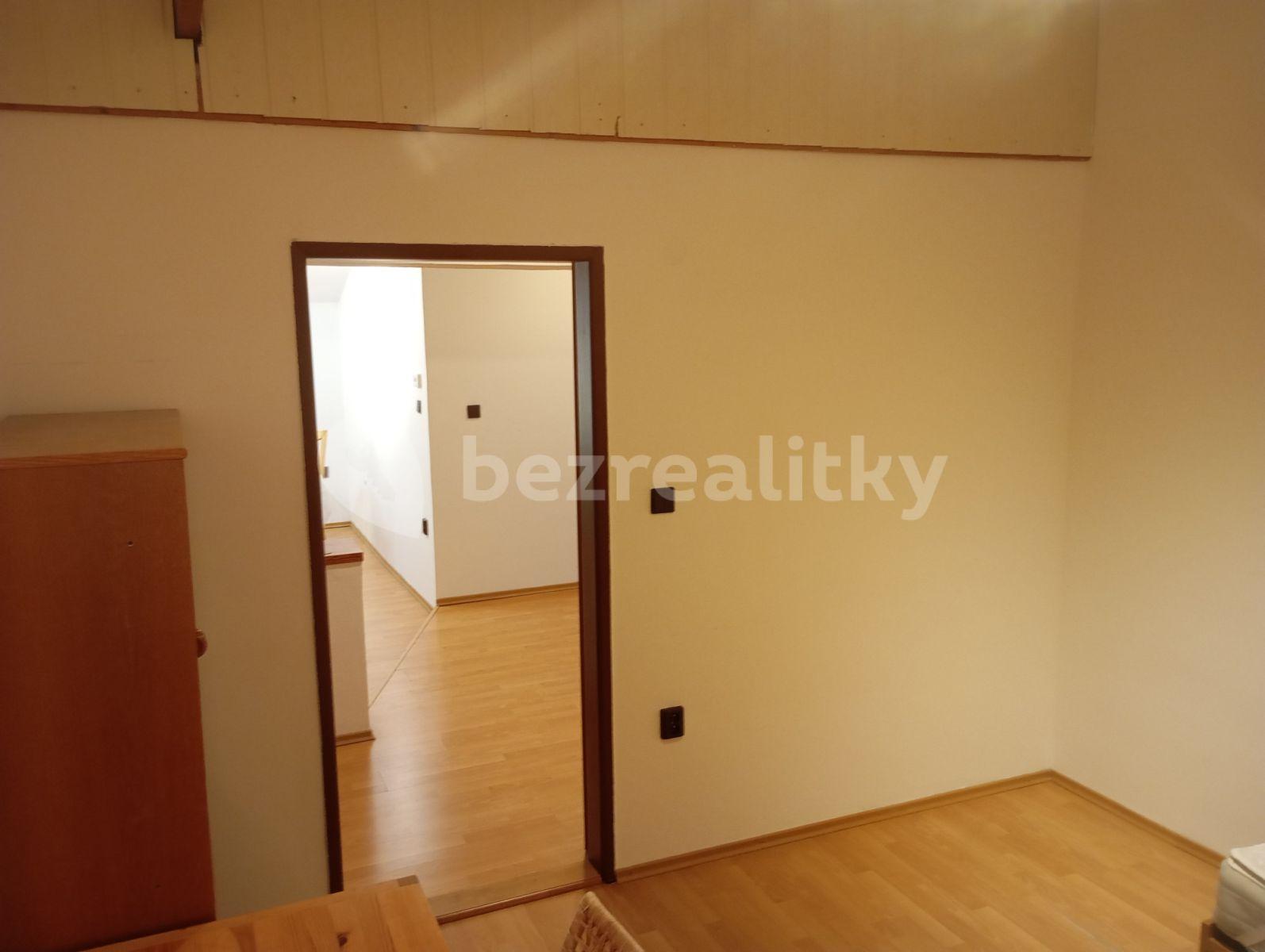 4 bedroom flat to rent, 120 m², Karlova Ves, Bratislavský Region