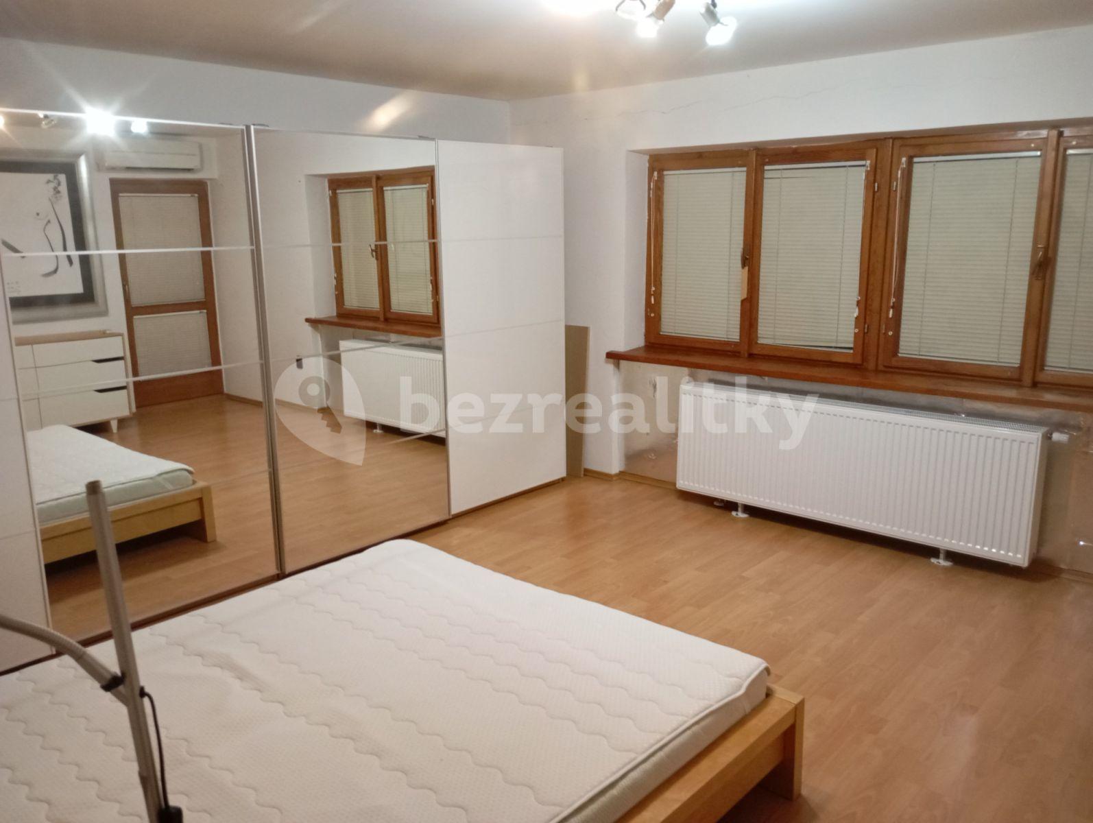 4 bedroom flat to rent, 120 m², Karlova Ves, Bratislavský Region