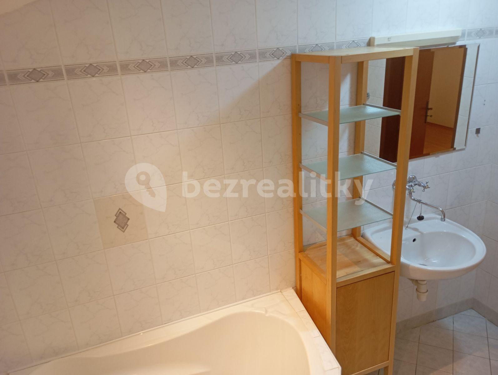 4 bedroom flat to rent, 120 m², Karlova Ves, Bratislavský Region