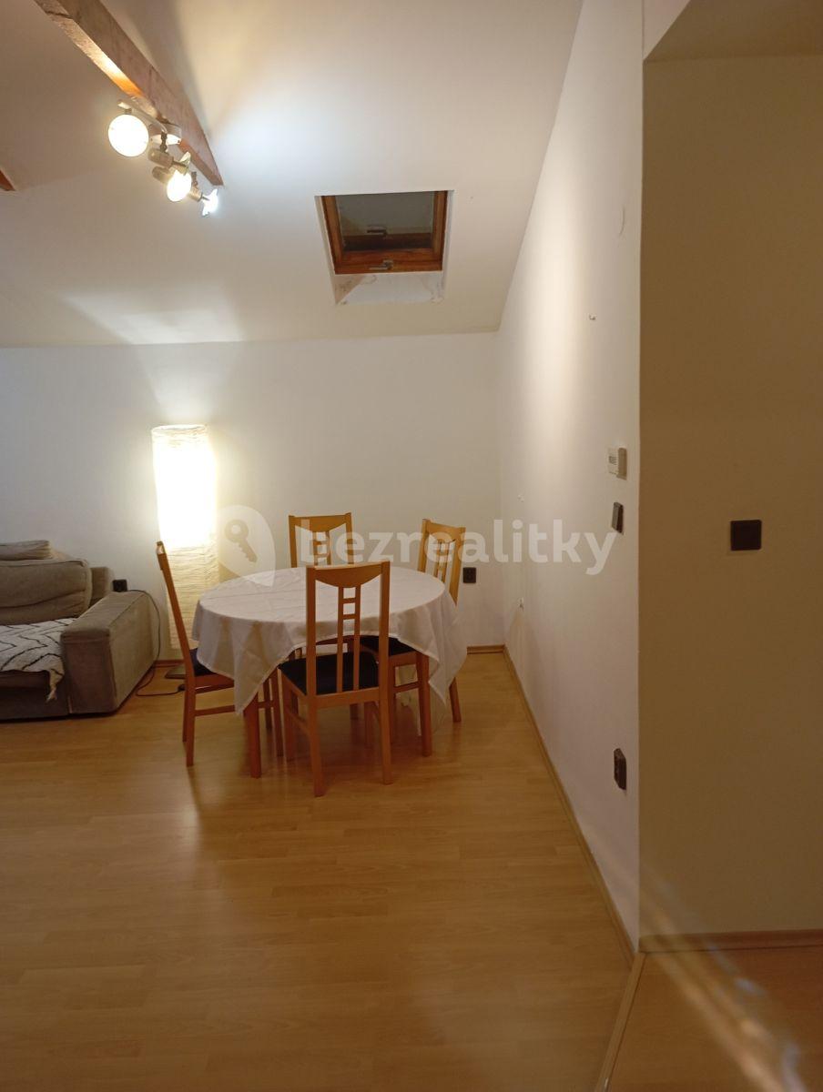 4 bedroom flat to rent, 120 m², Karlova Ves, Bratislavský Region