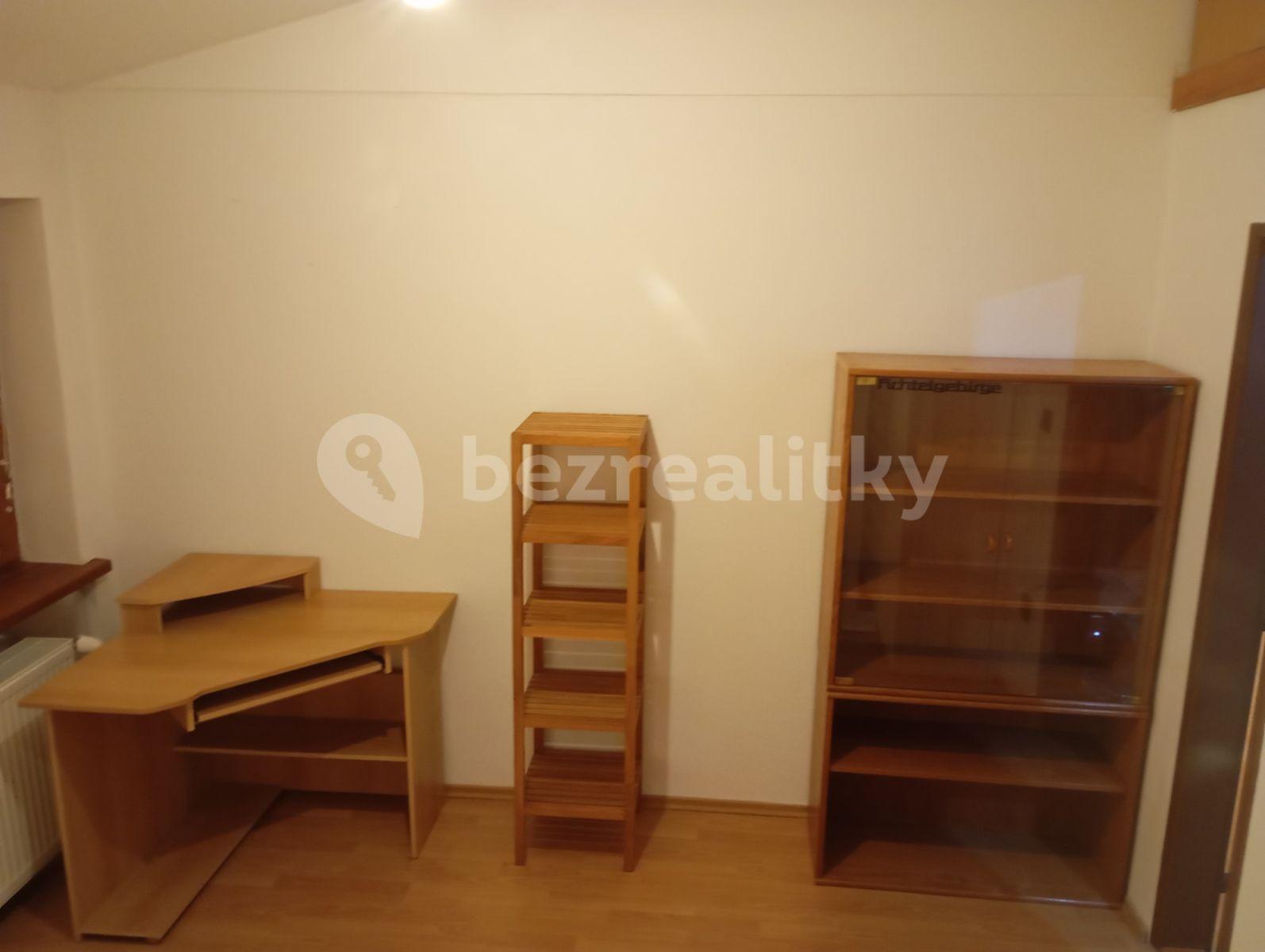 4 bedroom flat to rent, 120 m², Karlova Ves, Bratislavský Region