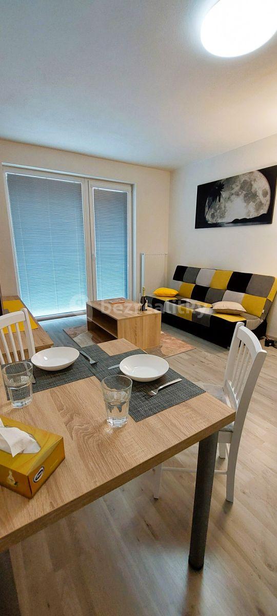 2 bedroom flat to rent, 56 m², Poděbradova, Plzeň, Plzeňský Region