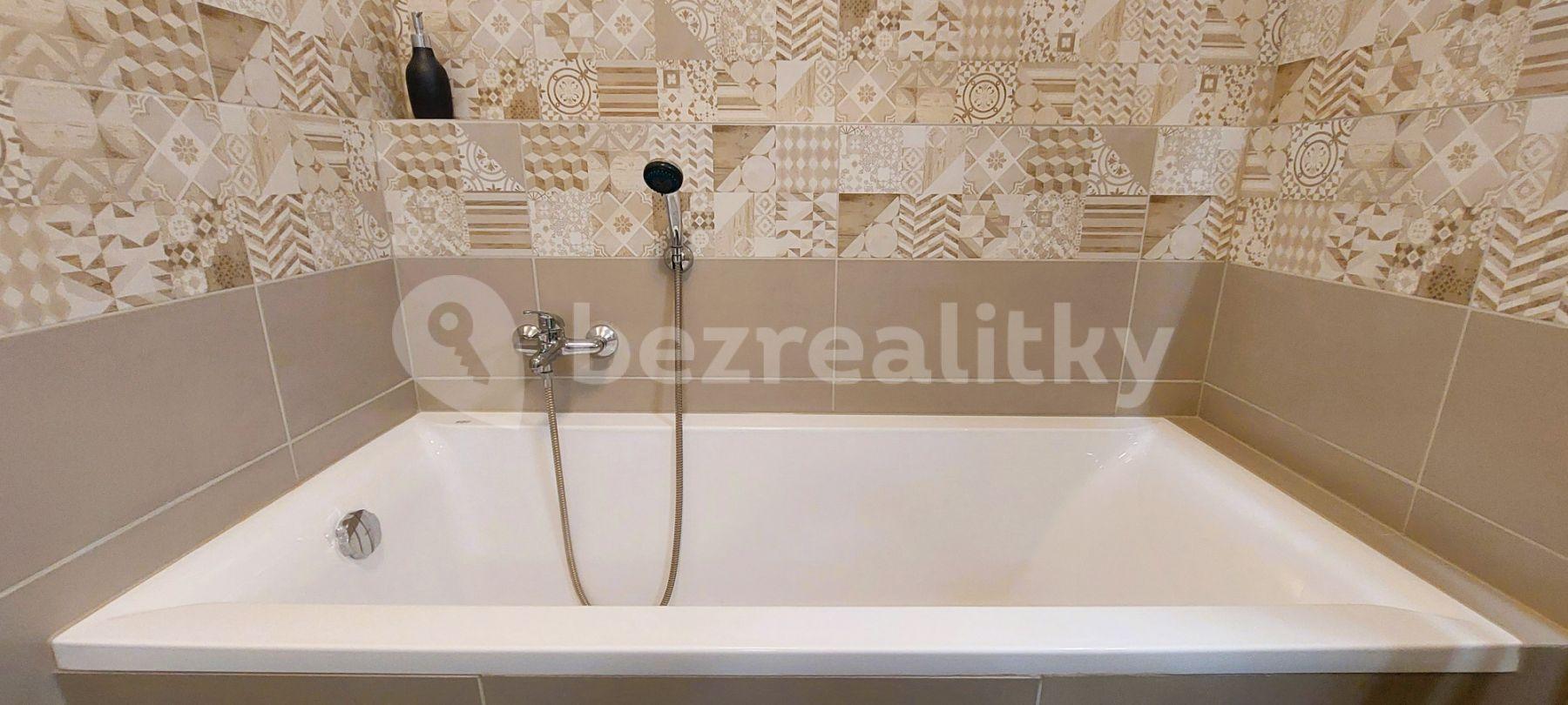 2 bedroom flat to rent, 56 m², Poděbradova, Plzeň, Plzeňský Region