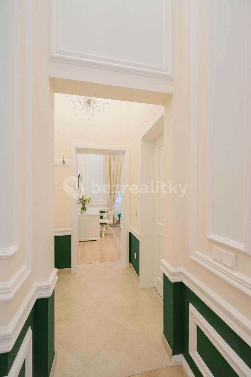 1 bedroom flat to rent, 36 m², Tomáše Garrigue Masaryka, Karlovy Vary, Karlovarský Region