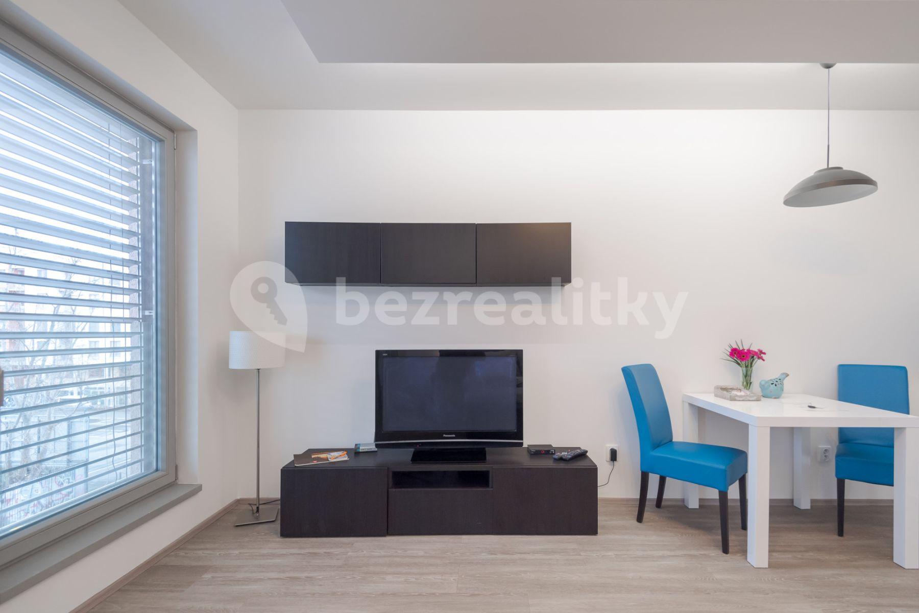 1 bedroom flat to rent, 35 m², Koněvova, Prague, Prague