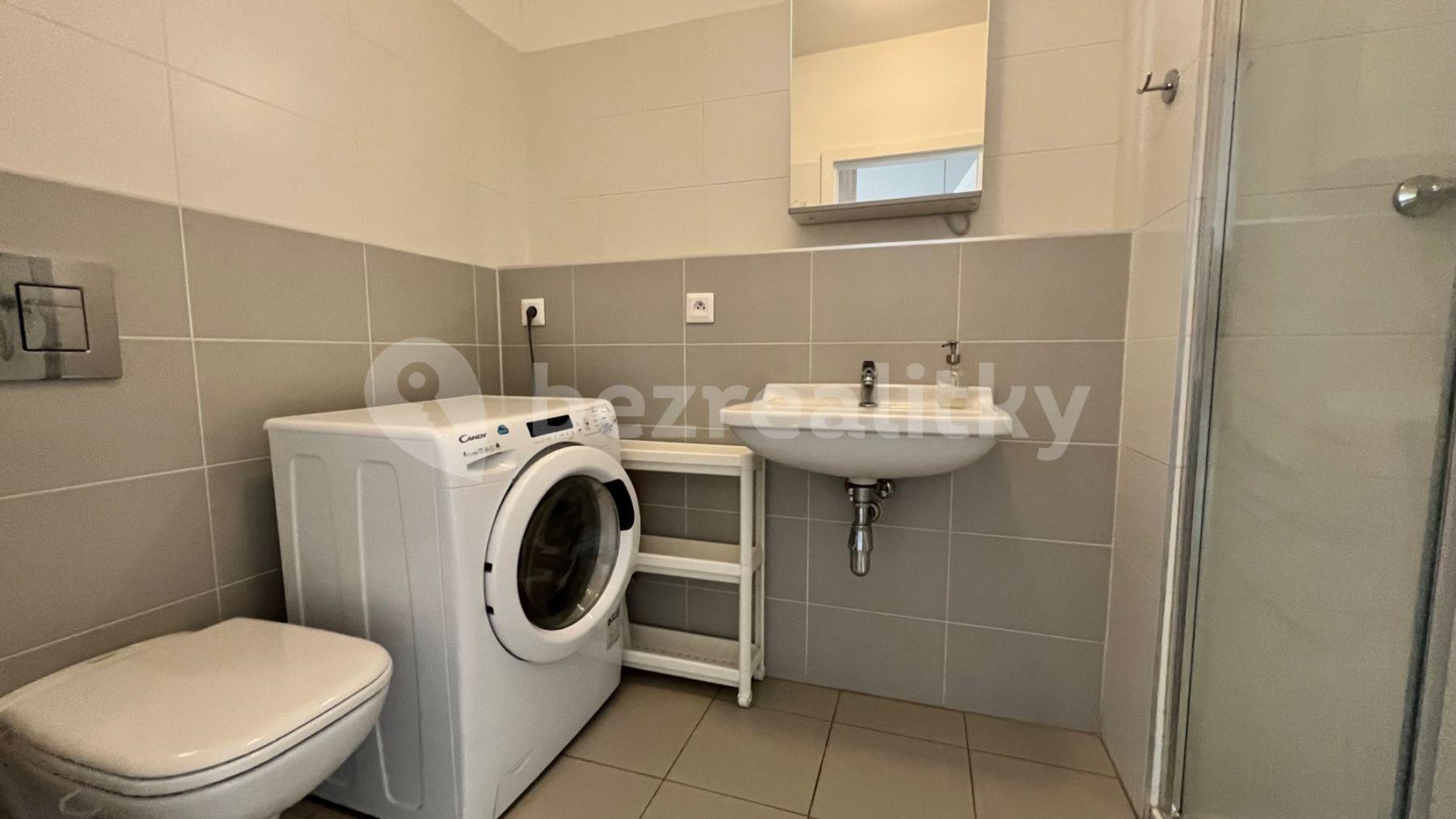 2 bedroom flat to rent, 40 m², Prievozská, Ružinov, Bratislavský Region