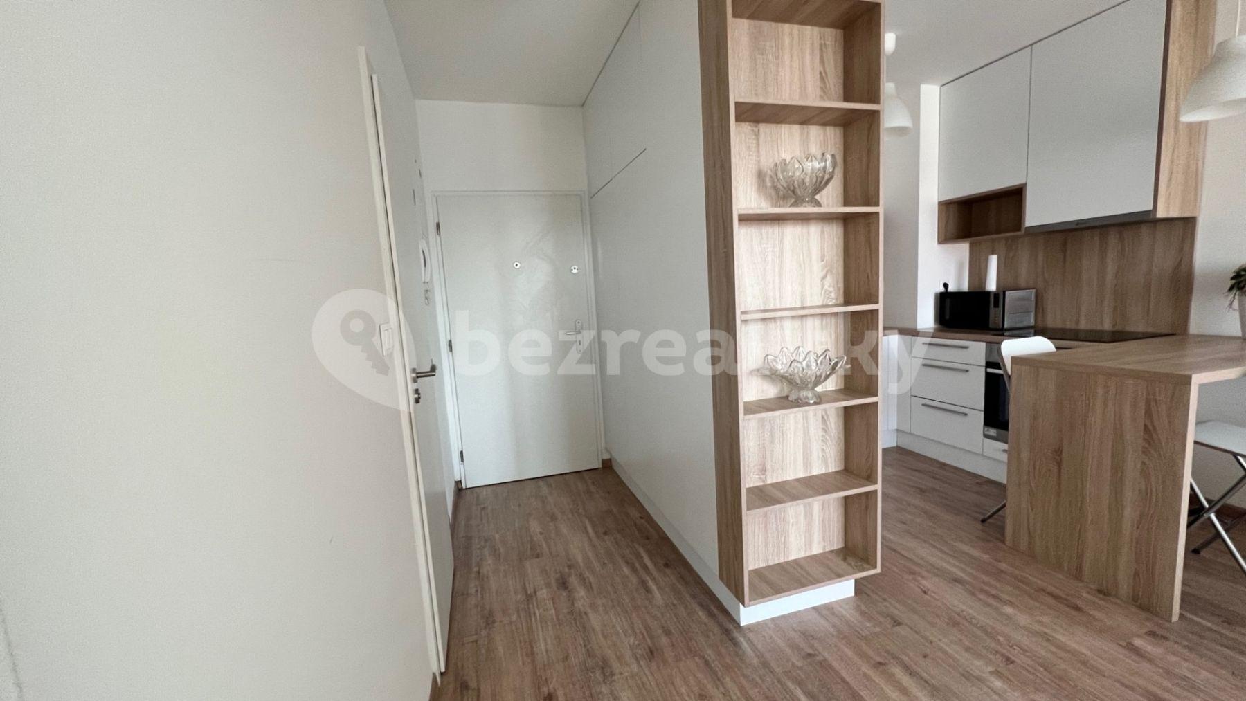 2 bedroom flat to rent, 40 m², Prievozská, Ružinov, Bratislavský Region