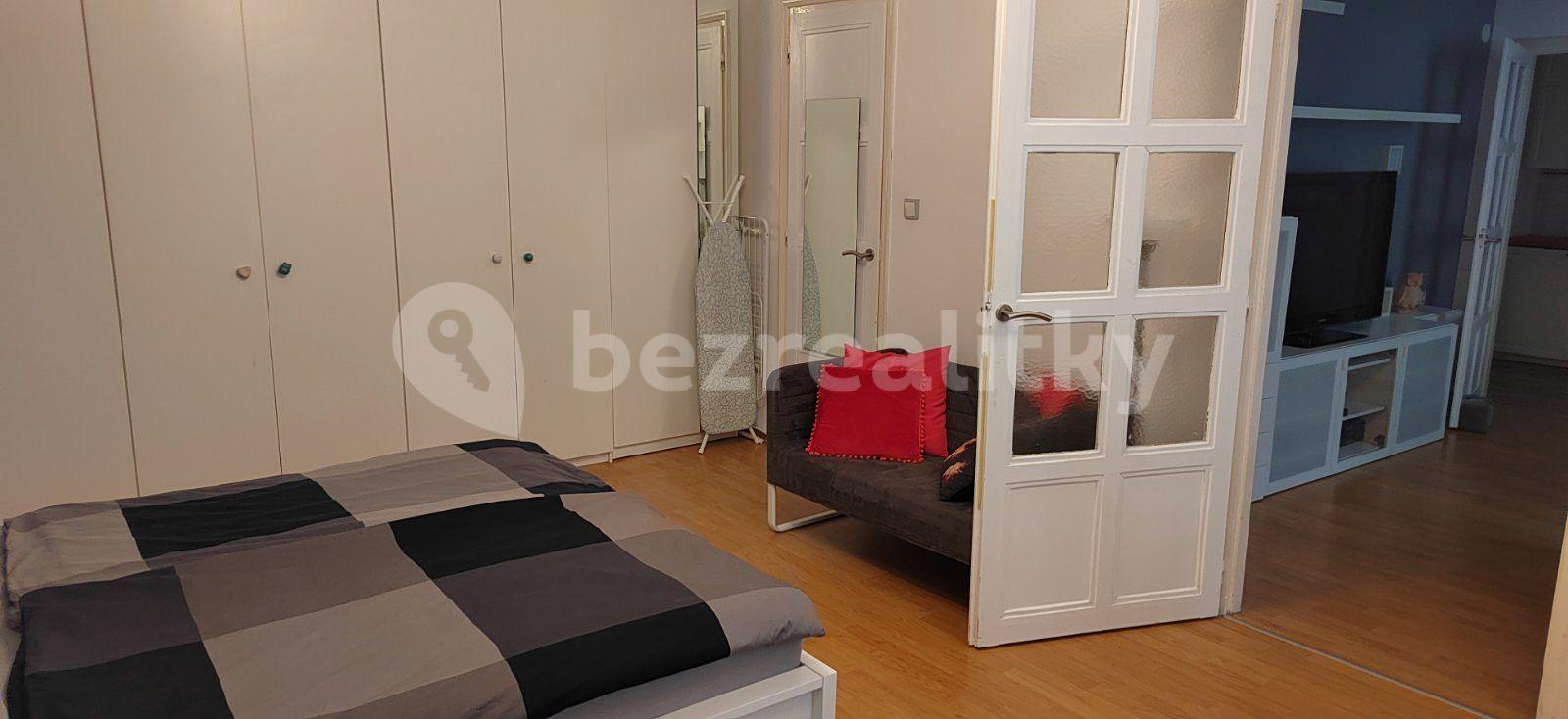 2 bedroom flat to rent, 55 m², Baranova, Prague, Prague