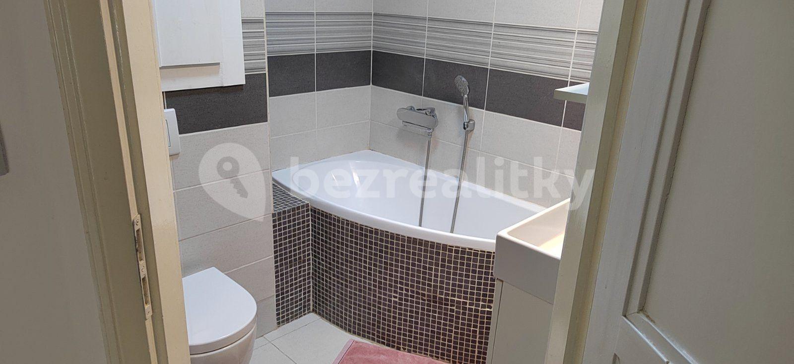 2 bedroom flat to rent, 55 m², Baranova, Prague, Prague