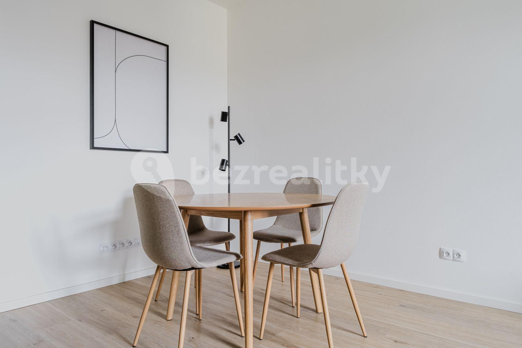 2 bedroom flat to rent, 54 m², Chodská, Prague, Prague