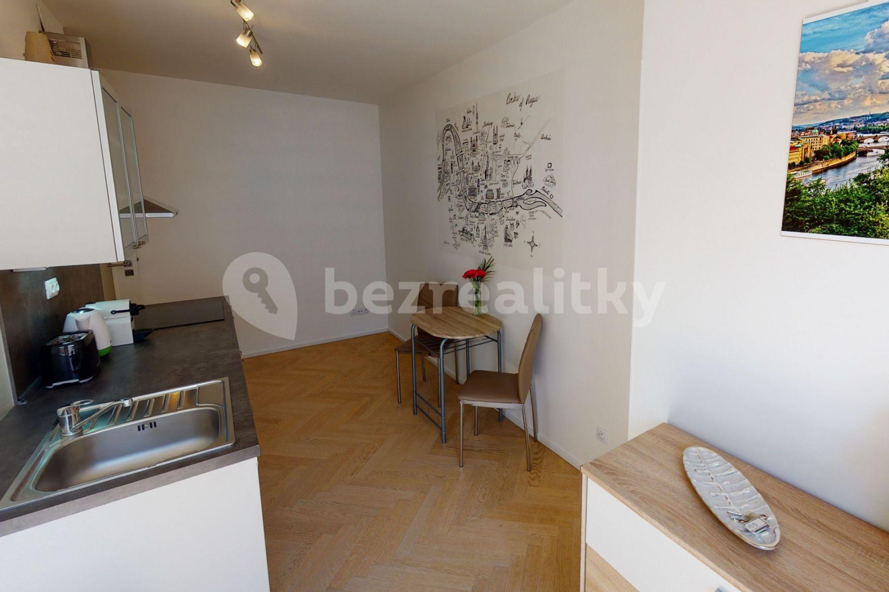 Studio flat to rent, 26 m², Kališnická, Prague, Prague