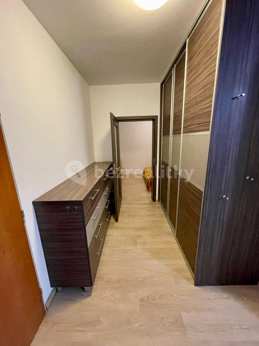 4 bedroom flat to rent, 62 m², Bosákova, Petržalka, Bratislavský Region