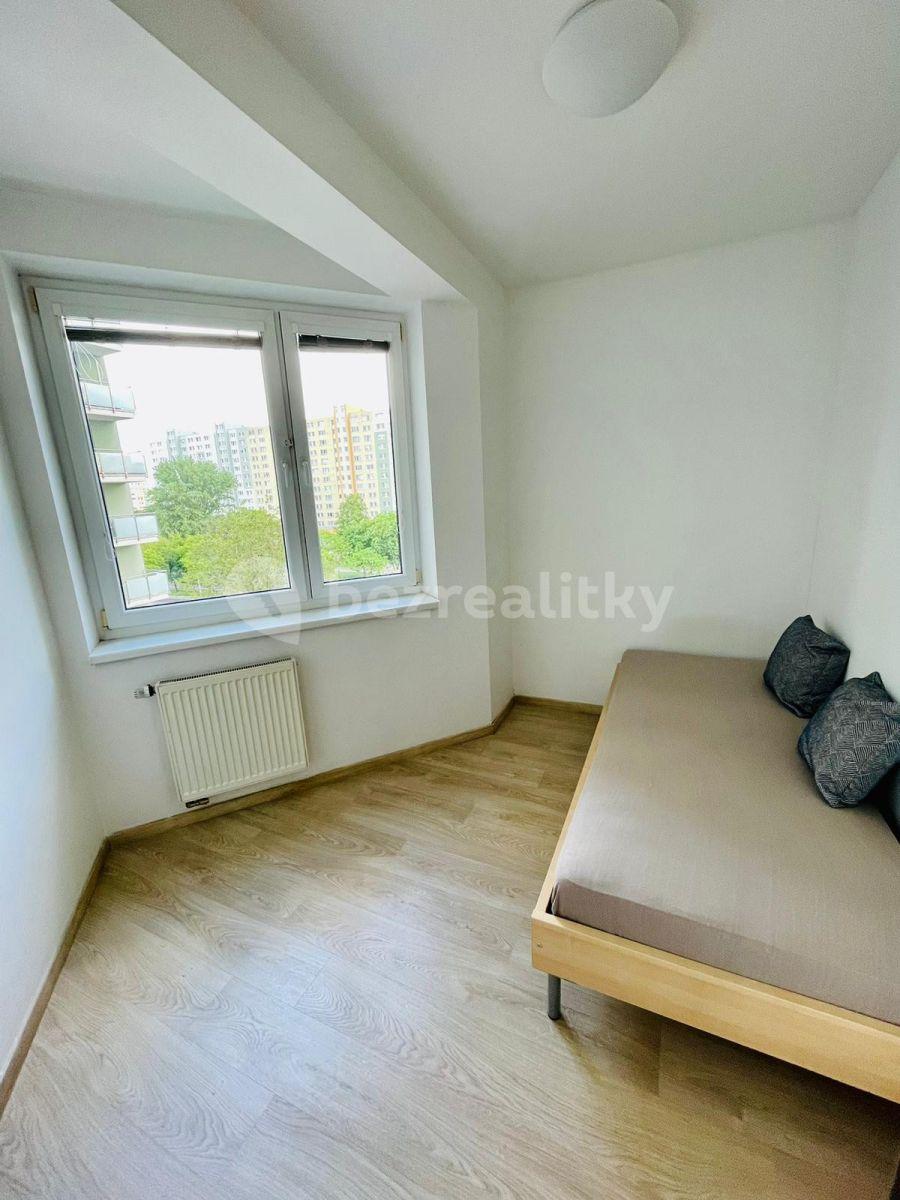 4 bedroom flat to rent, 62 m², Bosákova, Petržalka, Bratislavský Region