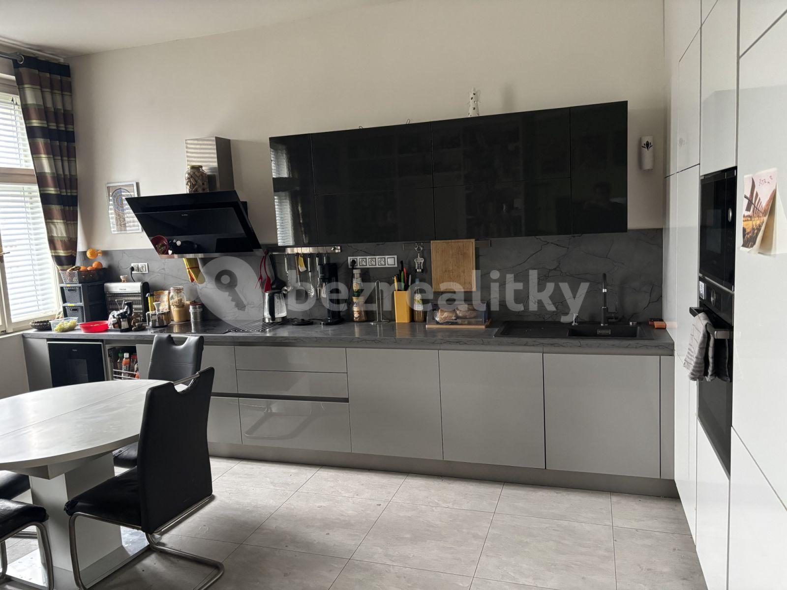 1 bedroom flat to rent, 90 m², Petrské náměstí, Prague, Prague