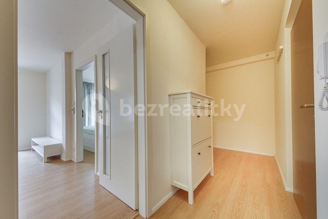 2 bedroom flat to rent, 45 m², Pivovarská, Prague, Prague