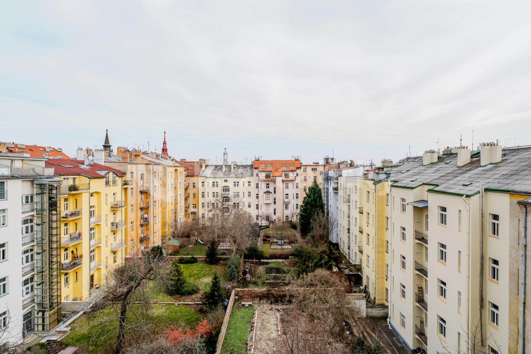 2 bedroom flat to rent, 55 m², Chodská, Prague, Prague