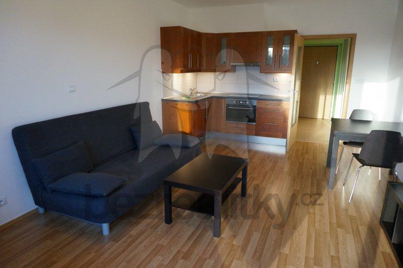 Studio flat to rent, 31 m², Vrábská, Brandýs nad Labem-Stará Boleslav, Středočeský Region